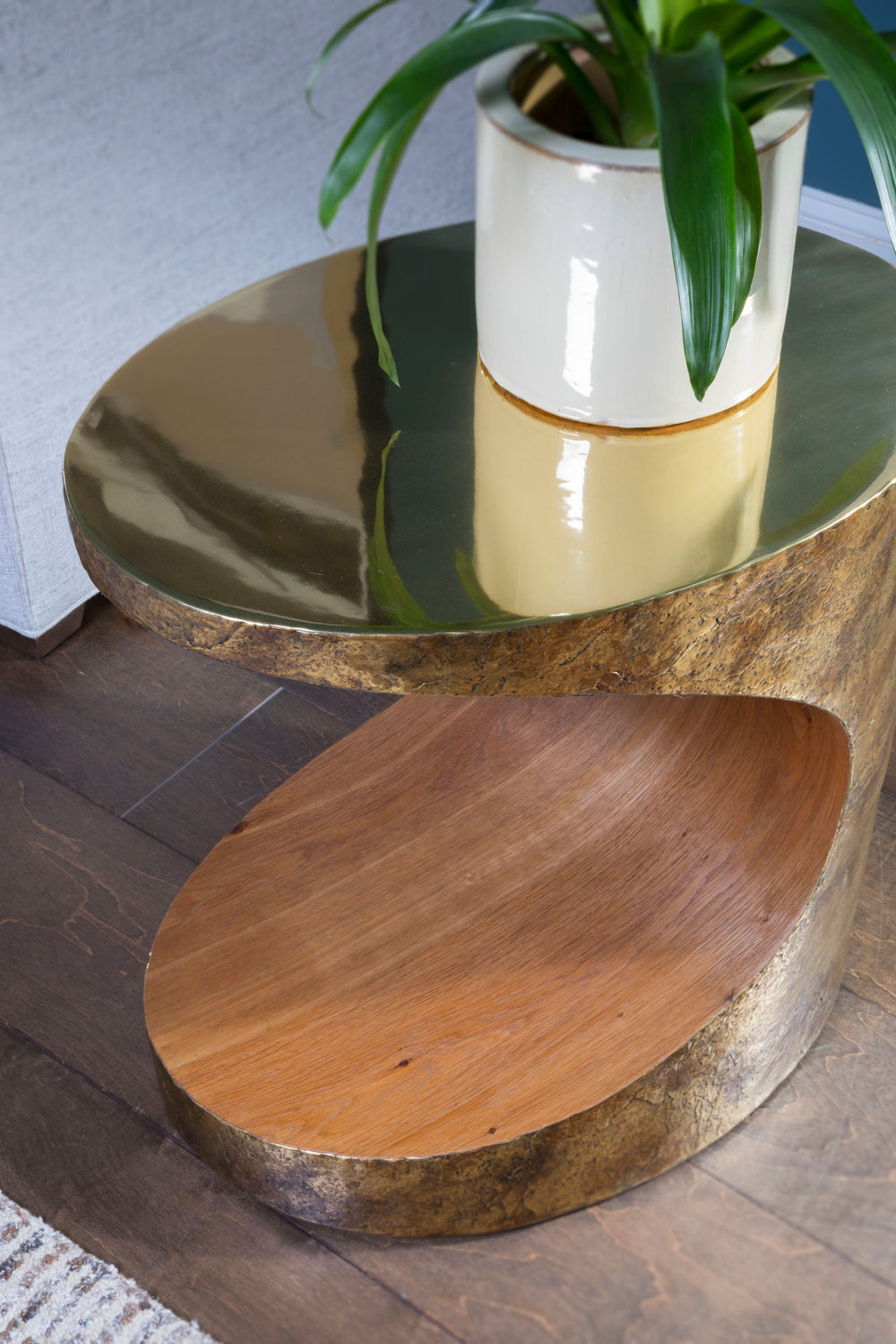 American Home Furniture | Artistica Home  - Signature Designs Thornton Oval Side Table