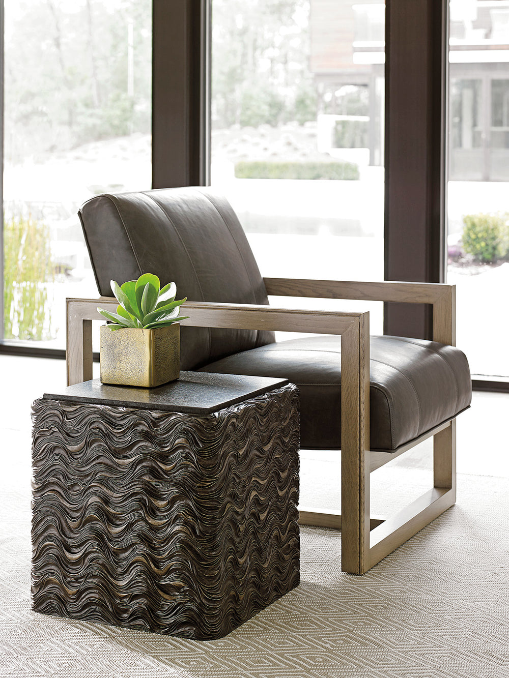 American Home Furniture | Lexington  - Shadow Play Talk Of The Town Cube End Table