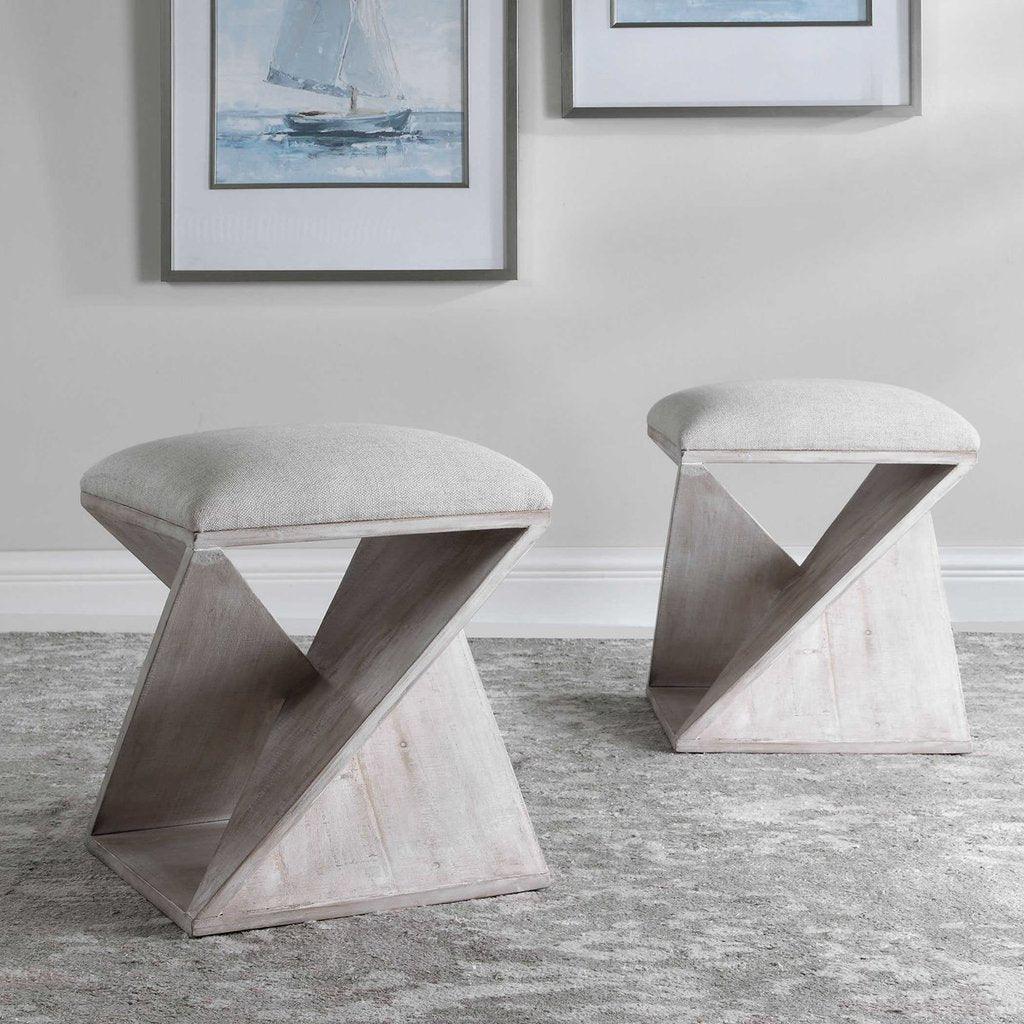 The World of Modern & Contemporary Bedroom Ottoman Bench & Poufs - AmericanHomeFurniture