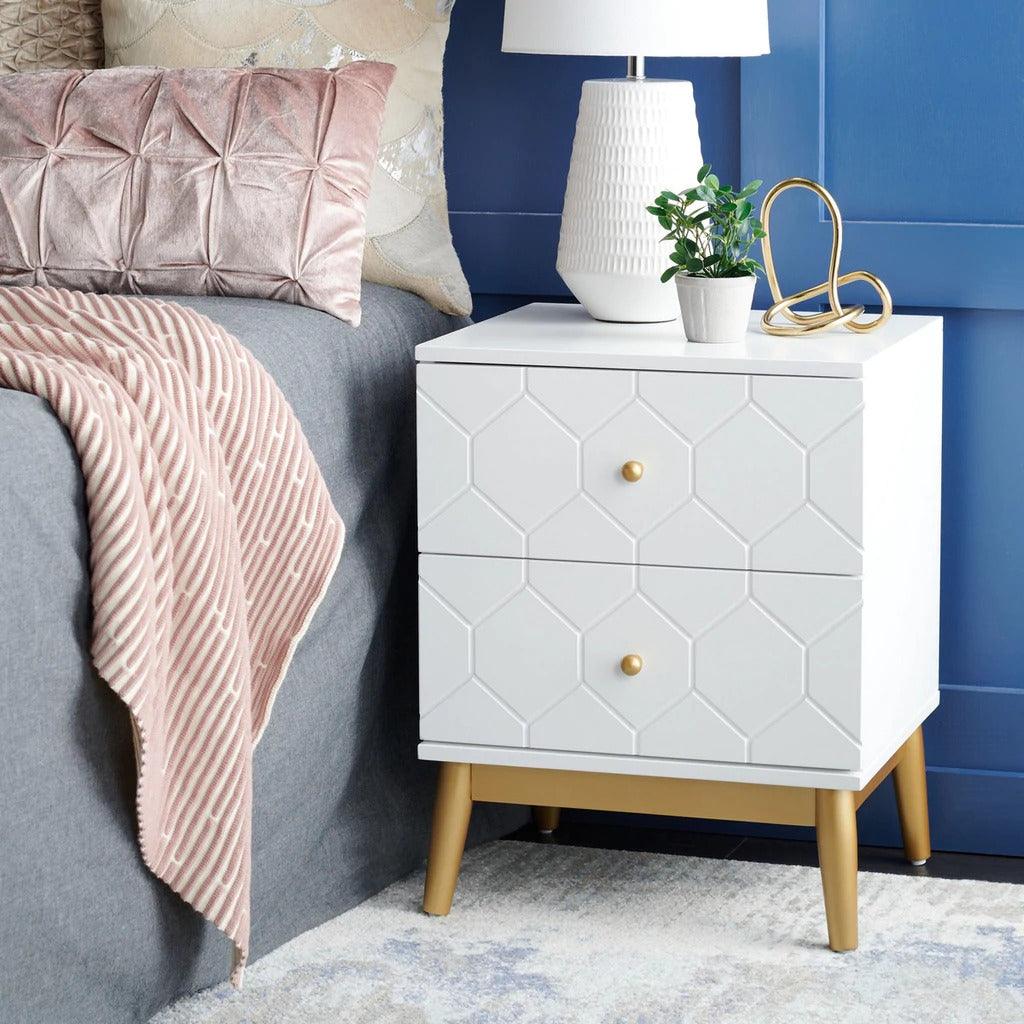 7 Designer Tips to Style Mismatched Nightstands the Right Way - AmericanHomeFurniture