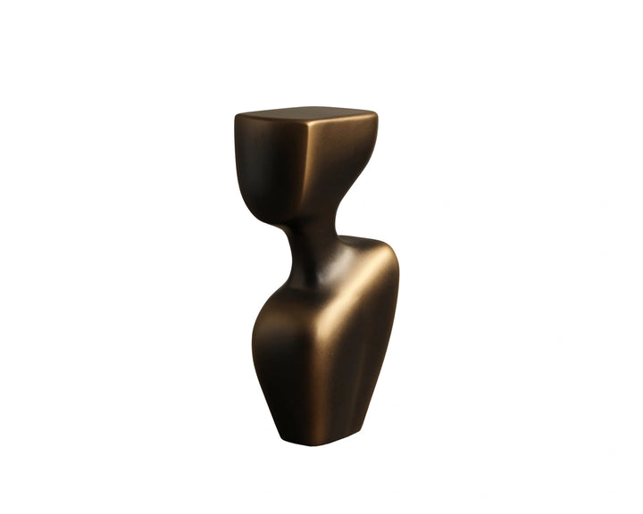 Neferet Sculpture