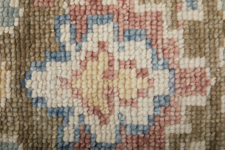 Round/8' x 8' /Blue/Ivory