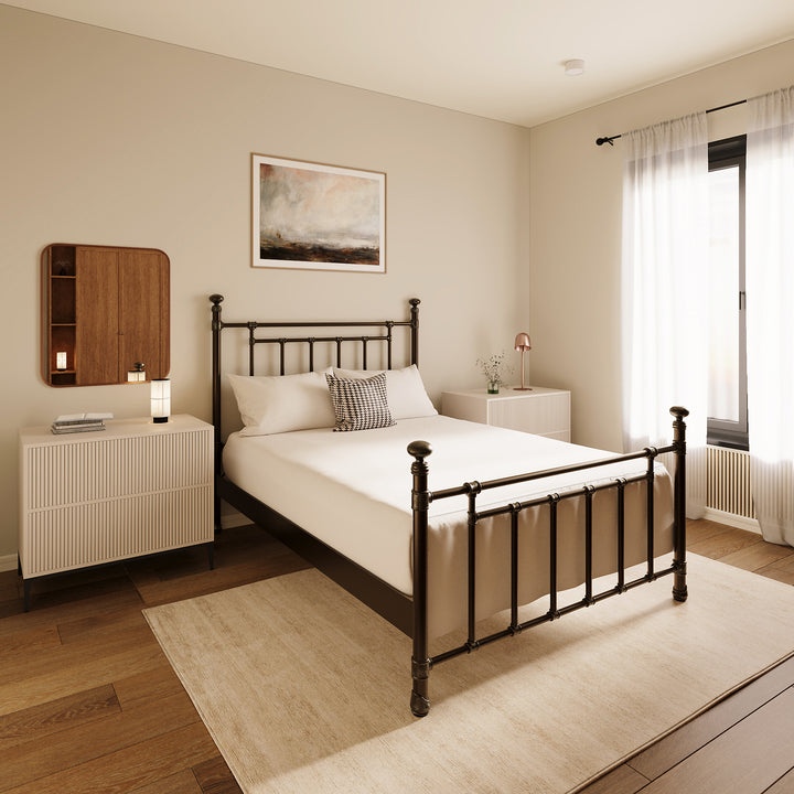 Queen / Weathered Bronze