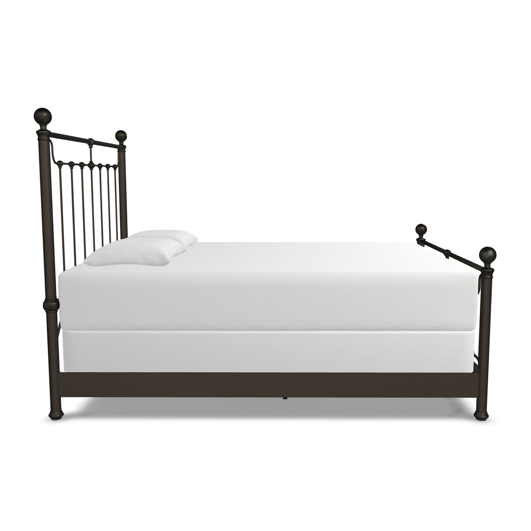 Queen / Weathered Bronze