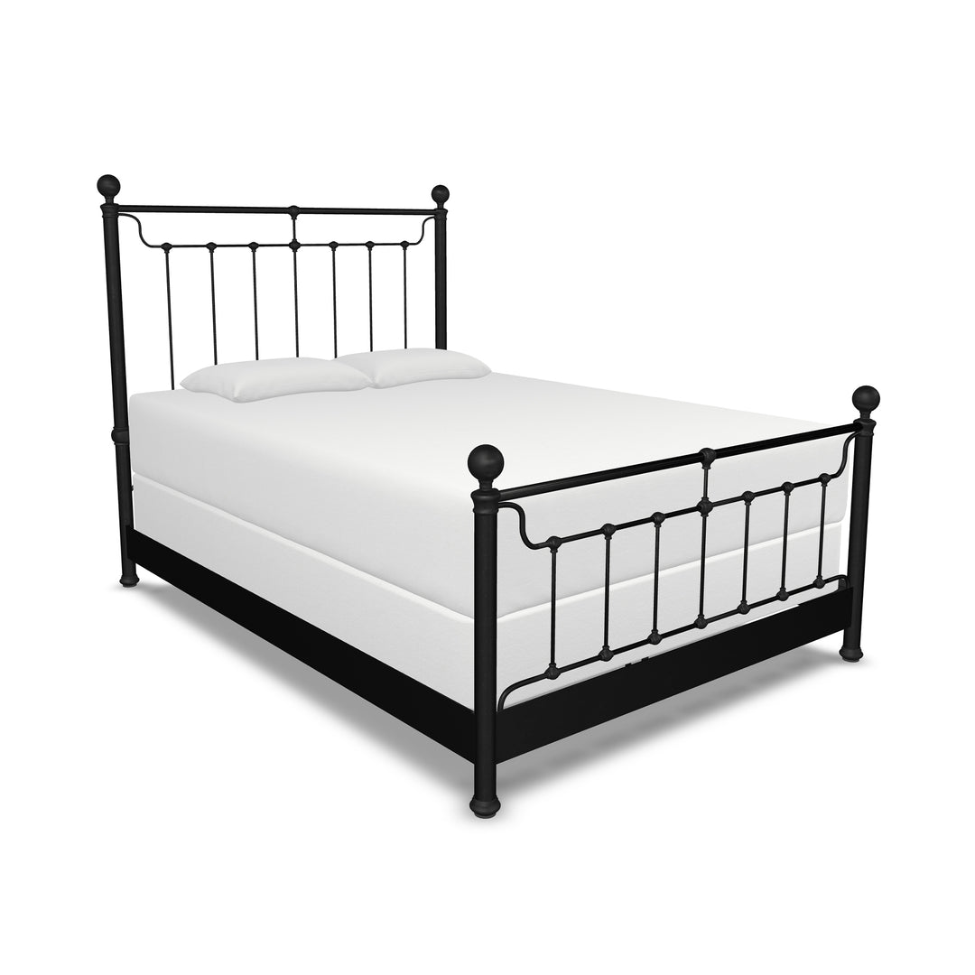 Queen / Weathered Iron