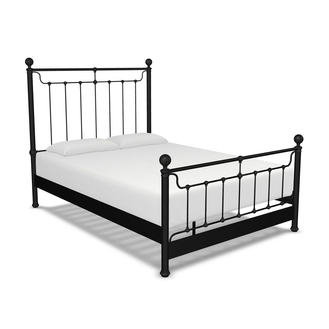 Queen / Weathered Iron