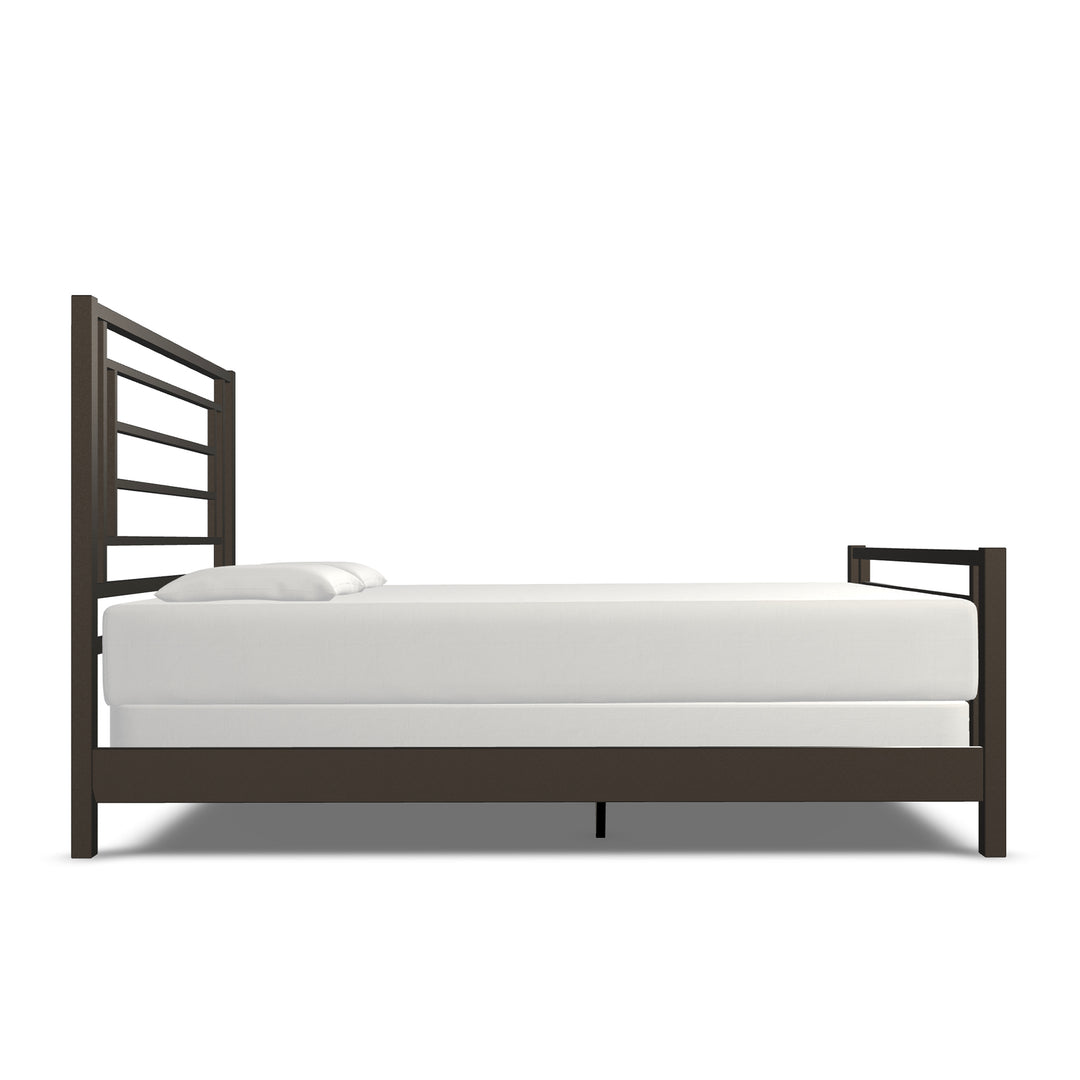 Queen / Weathered Bronze