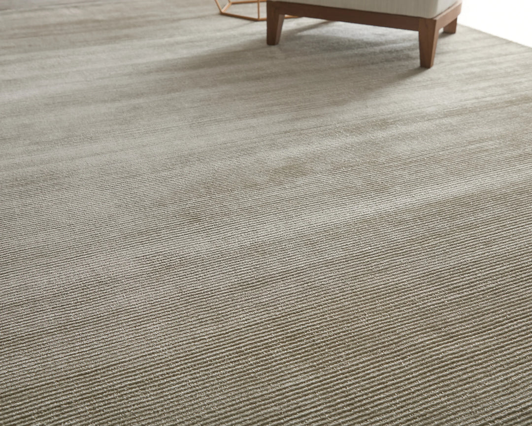 Rectangle/5' x 8'/Silver