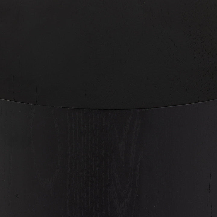 Humphrey Round Coffee Table - AmericanHomeFurniture