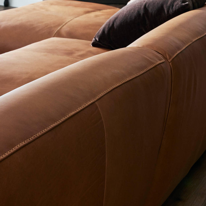 Saldana 4Pc Double Chaise - AmericanHomeFurniture