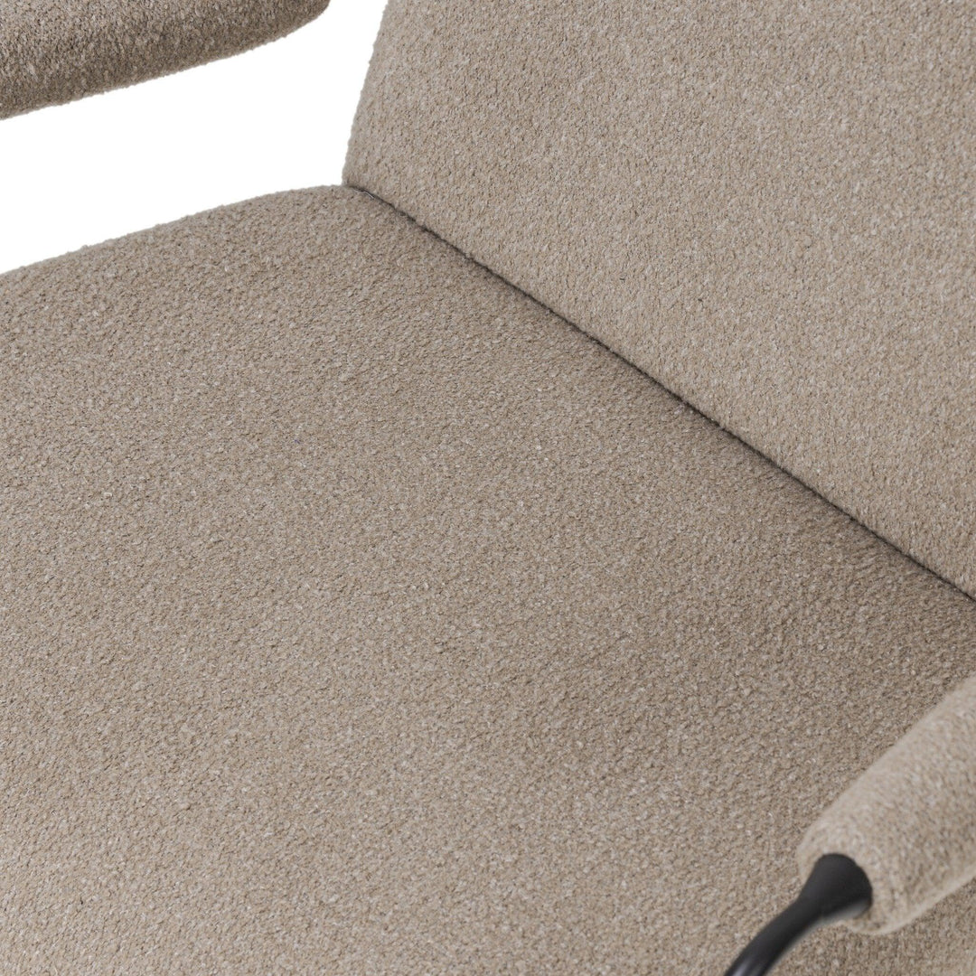 Ashburn Chair - AmericanHomeFurniture