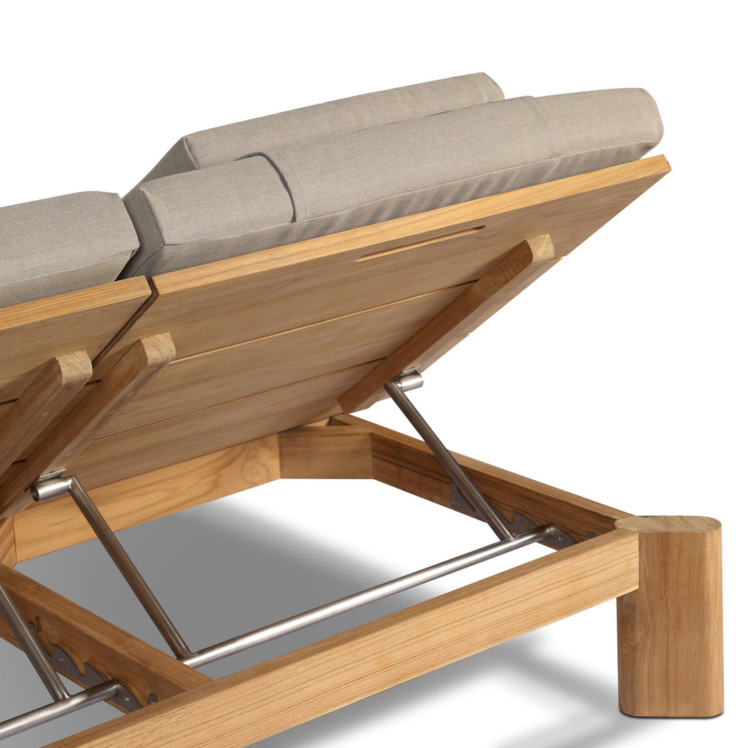 Four Hands - Sterling Outdoor Double Chaise - 252572-001 | American Home Furniture