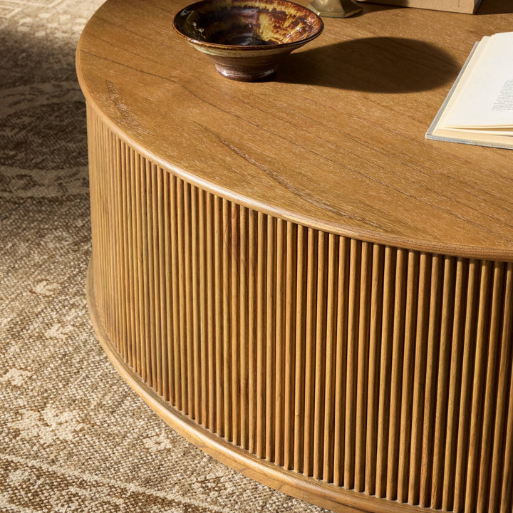 Amber Mindi Veneer