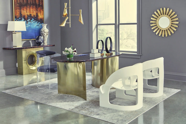 American Home Furniture Wildwood Calacatta Gold Vase (Med)