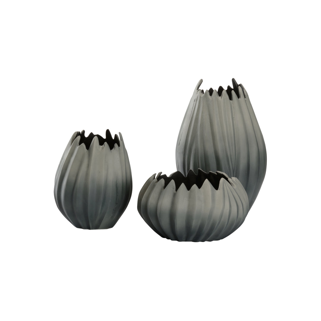 Guave Aluminum Vase (Lg) - 302451