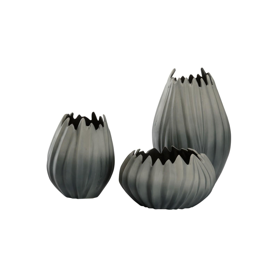 Guave Aluminum Vase