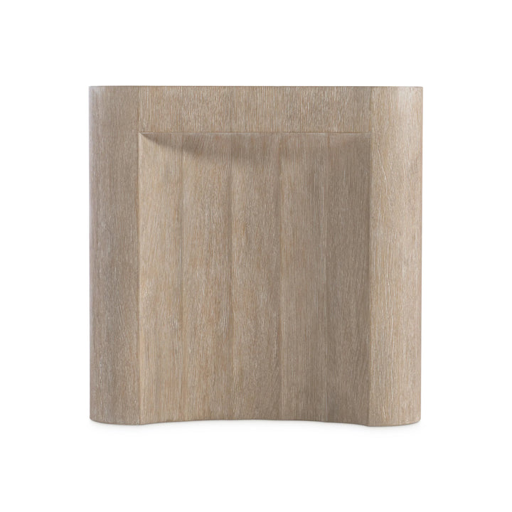 American Home Furniture Bernhardt Loggia Side Table