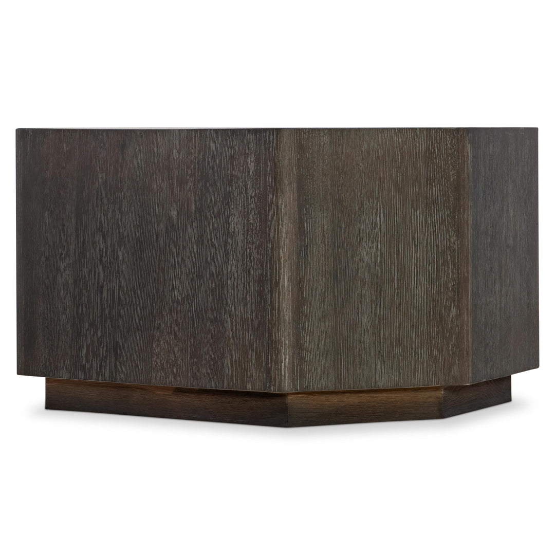 American Home Furniture Bernhardt Alton Cocktail Table