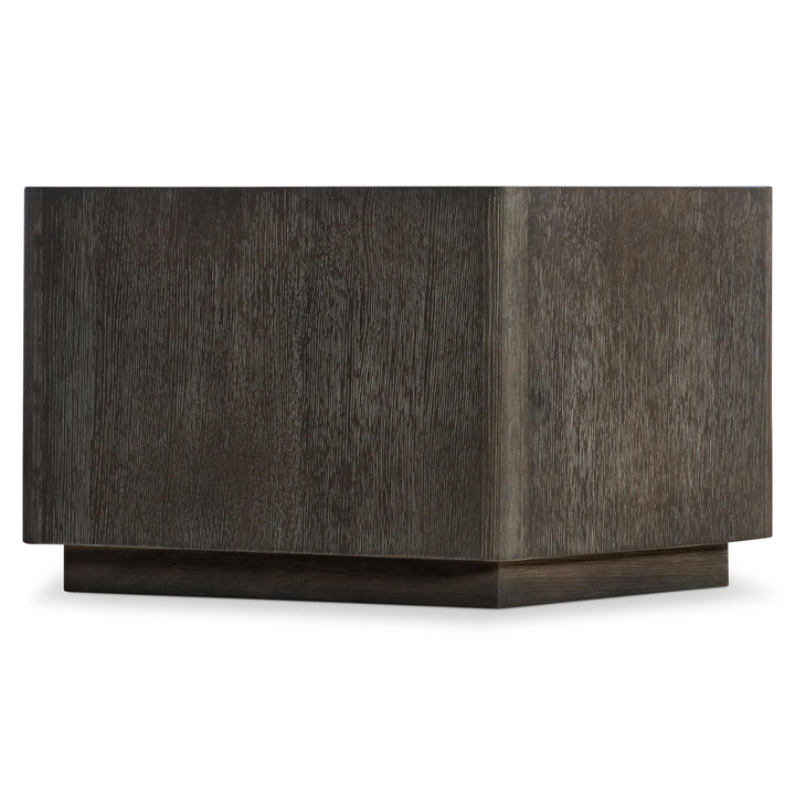 American Home Furniture Bernhardt Alton Cocktail Table