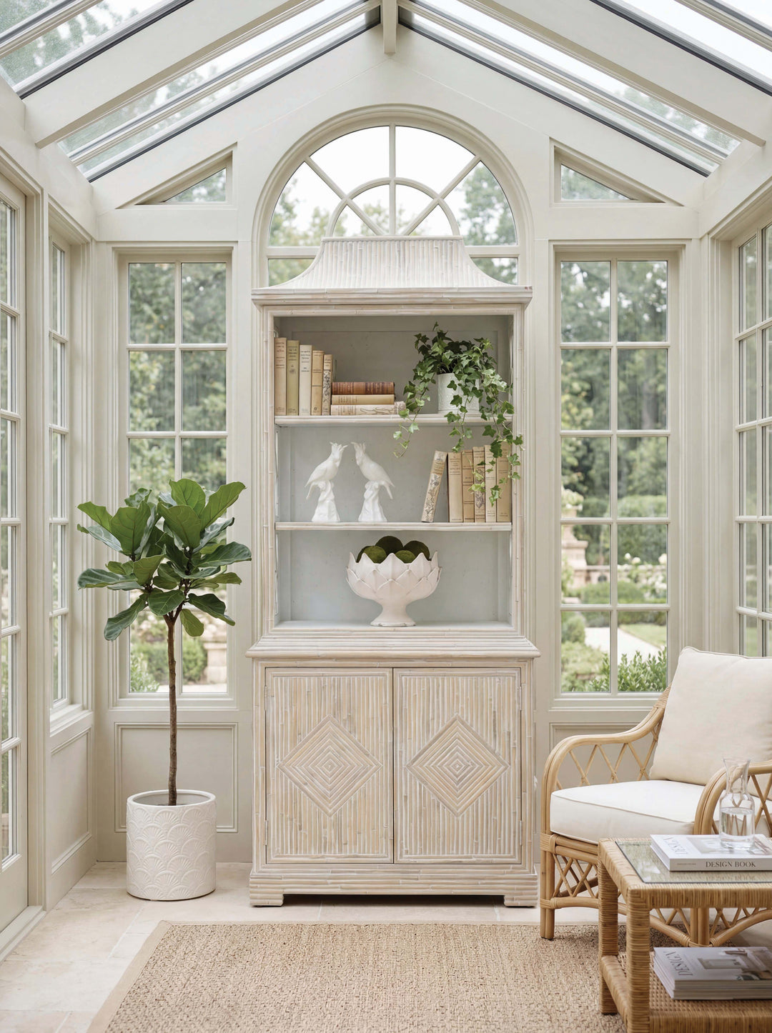 Lyford Cay Bookcase - 370247