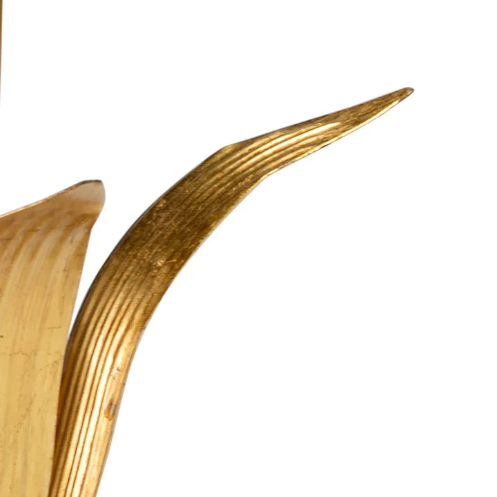 American Home Furniture Chelsea House Large Tulip On Stand