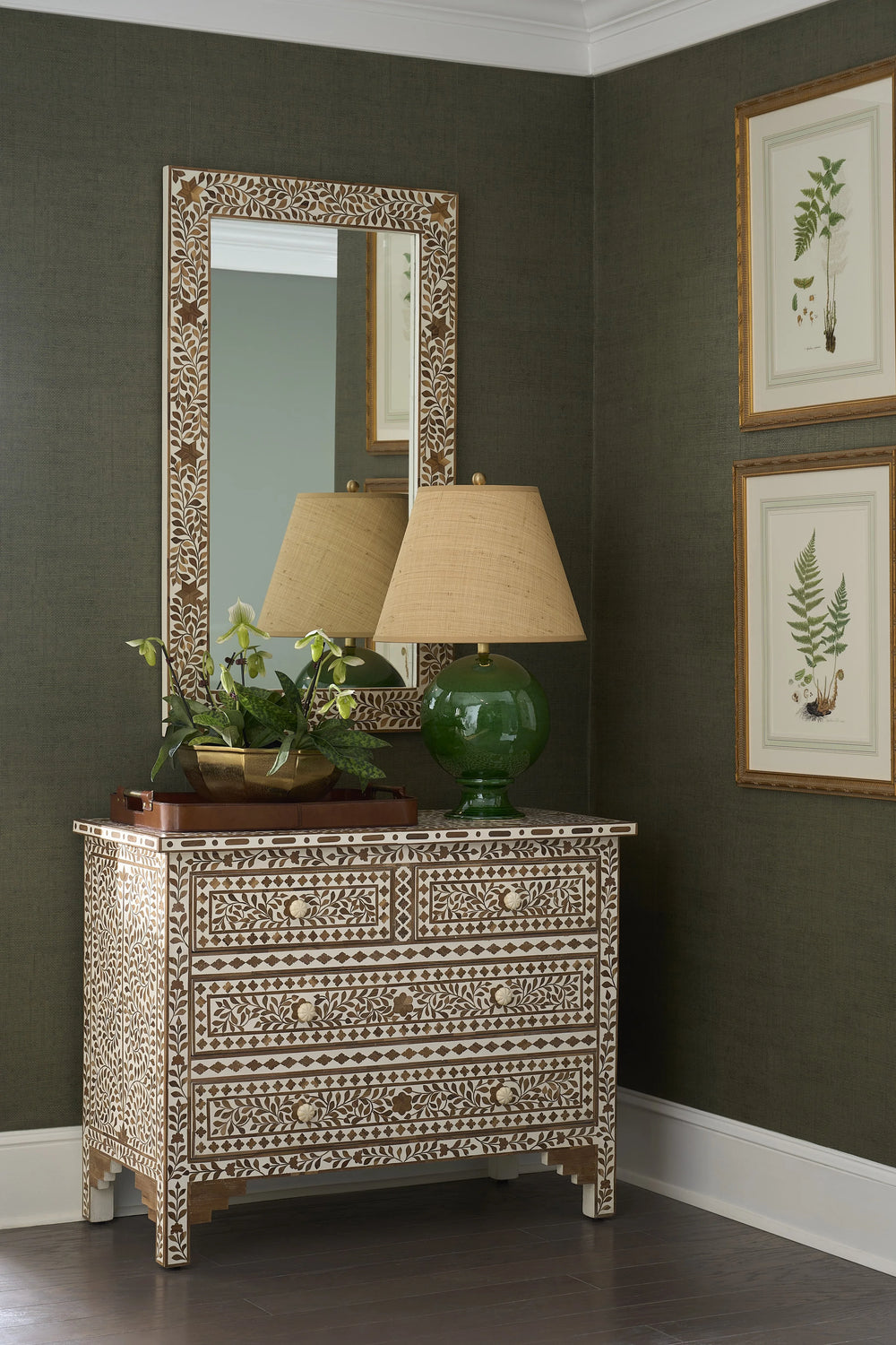 American Home Furniture Chelsea House Gentleman Trays (S2)