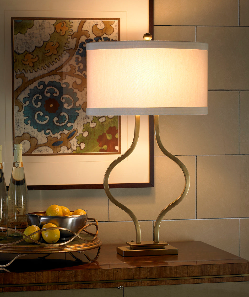 Brass Bow Lamp - 46899