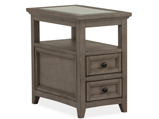 Paxton Place Dovetail Grey Chairside End Table - T4805-10