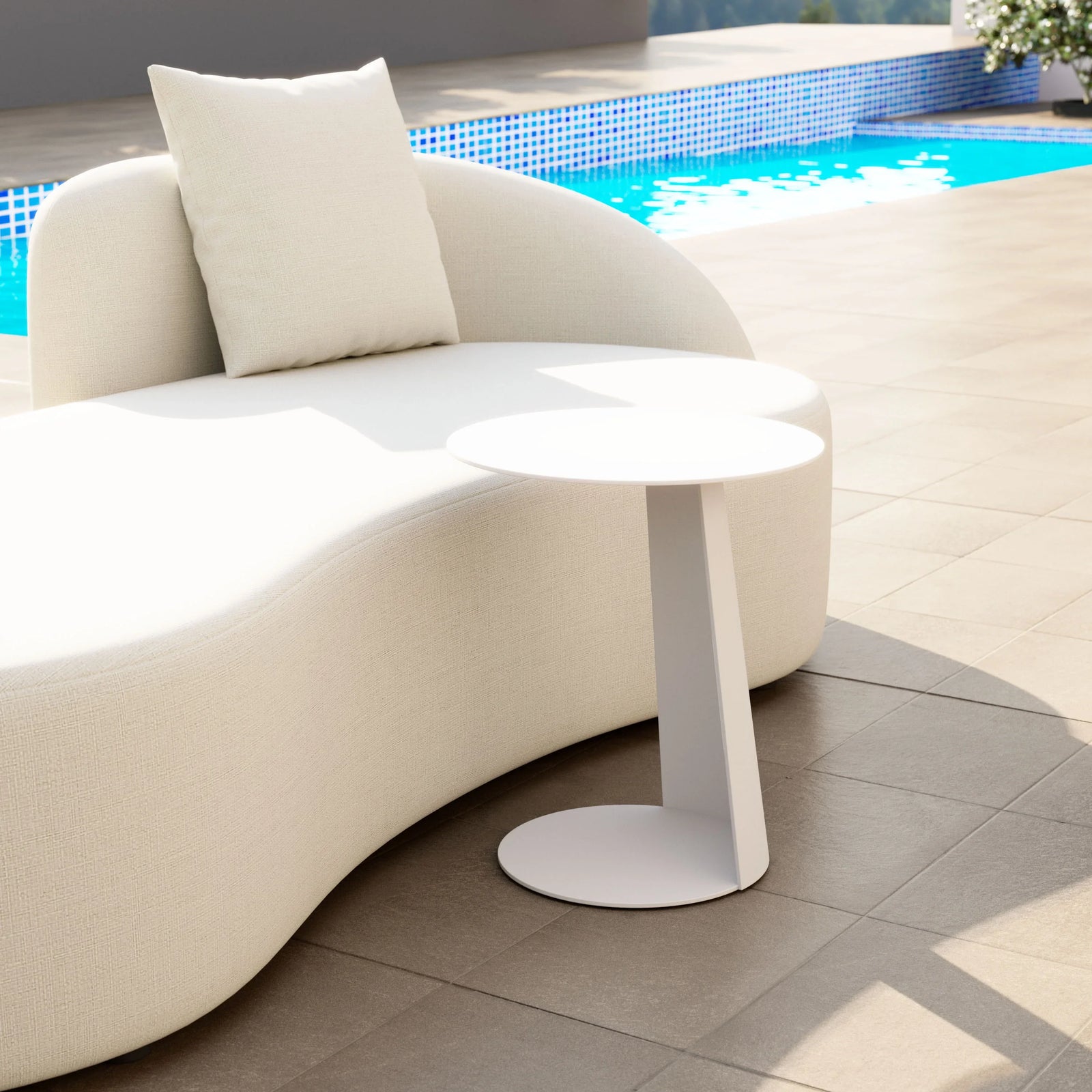 Zuo Sunny Isles Side Table White OUTDOOR ACCENT TABLES