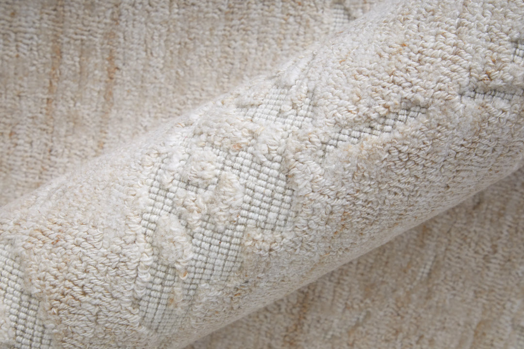 Rectangle/2' x 3'/Beige