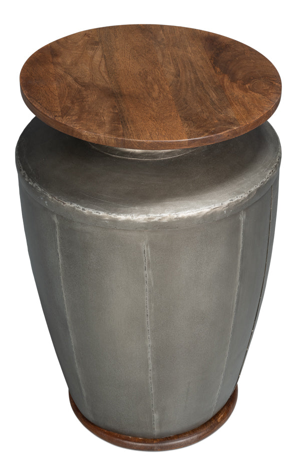 American Home Furniture | Sarreid - Foundry Iron Round Accent Table