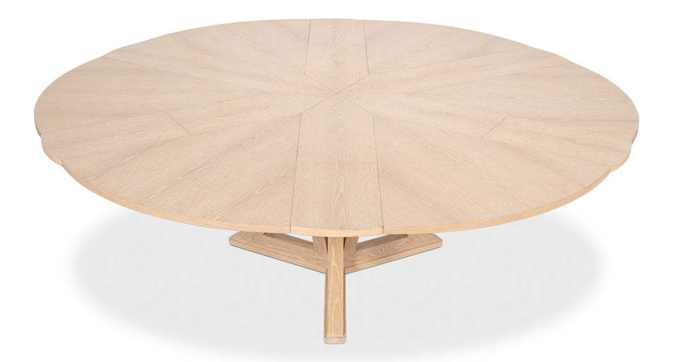 Casual Jupe Dining Table