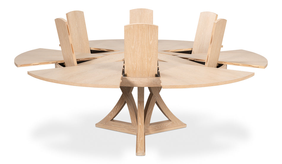 Casual Jupe Dining Table