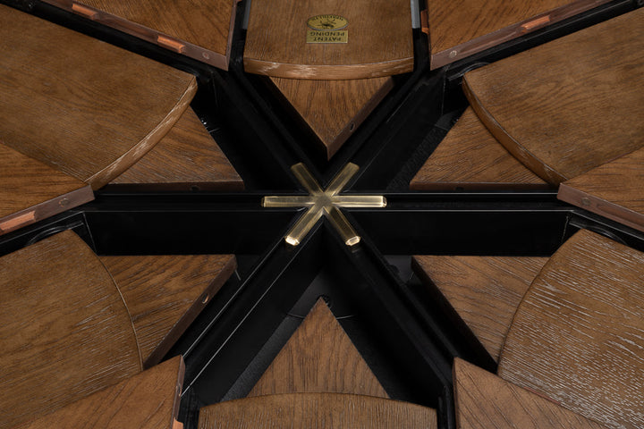 Casual Jupe Dining Table
