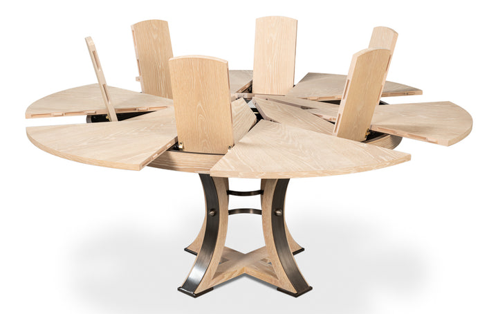 Tower Jupe Dining Table