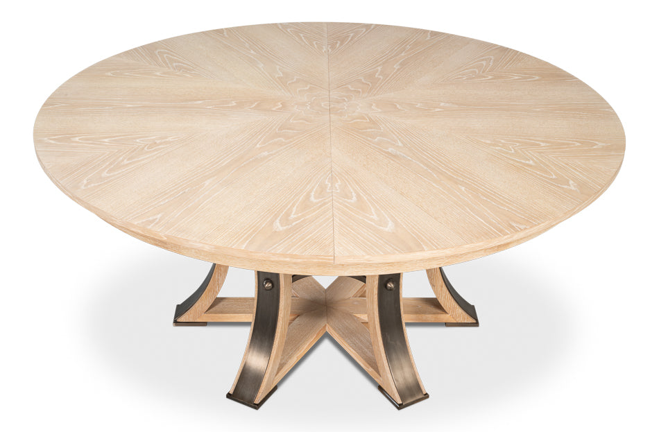 Tower Jupe Dining Table