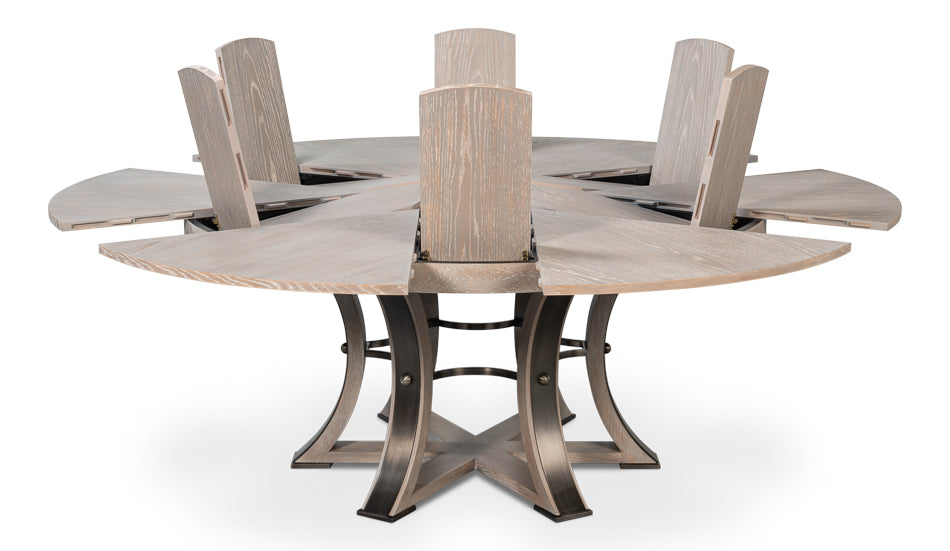 Tower Jupe Dining Table