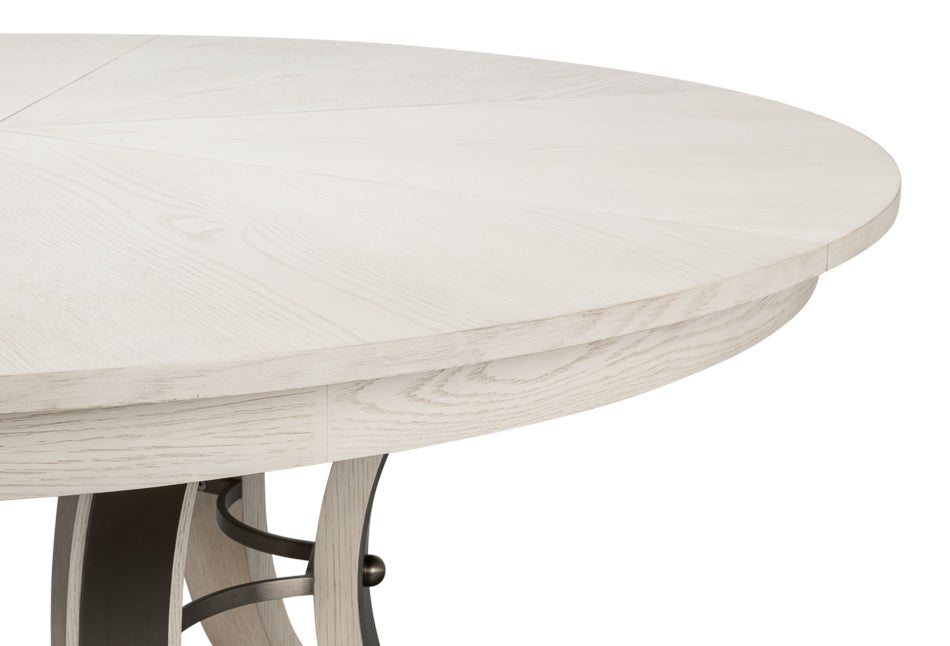 Tower Jupe Dining Table