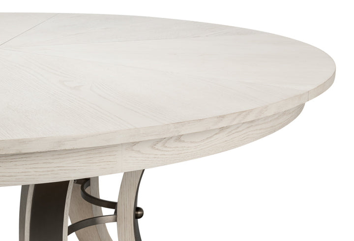 Tower Jupe Dining Table