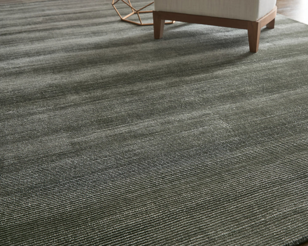 Rectangle/5' x 8'/Charcoal