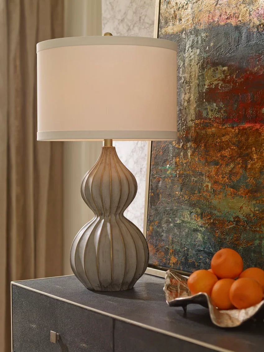 American Home Furniture Wildwood Delphine Lamp