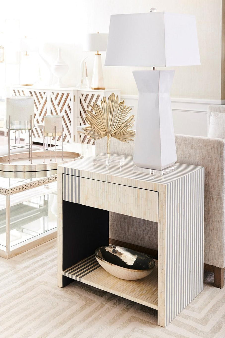 Alabaster Pyramid Lamp - 69071