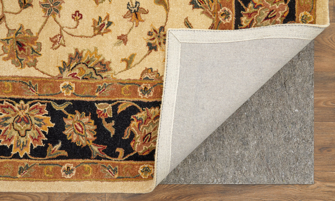 Rectangle/5' x 8'/Beige/Black