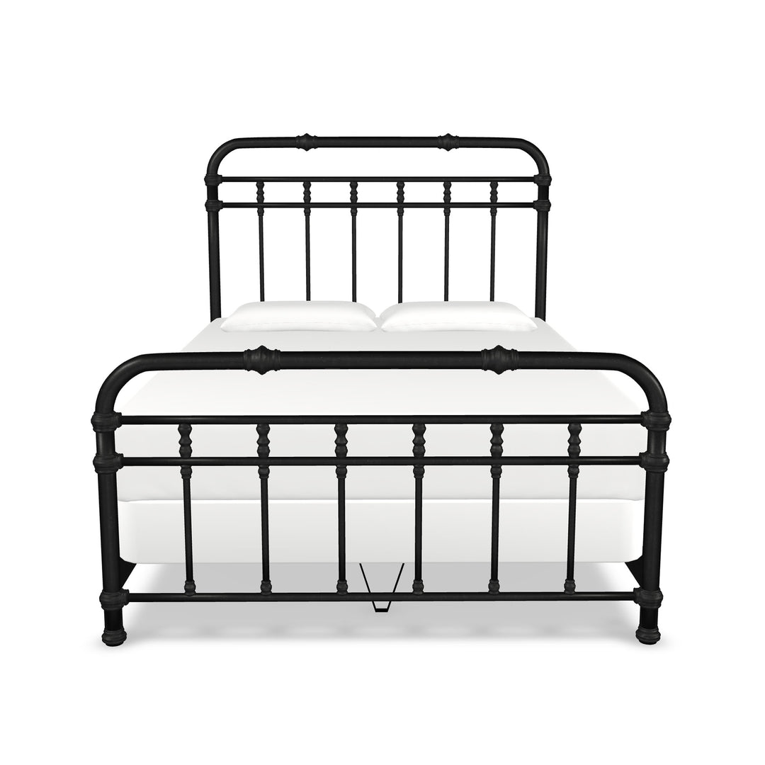 Queen / Weathered Iron