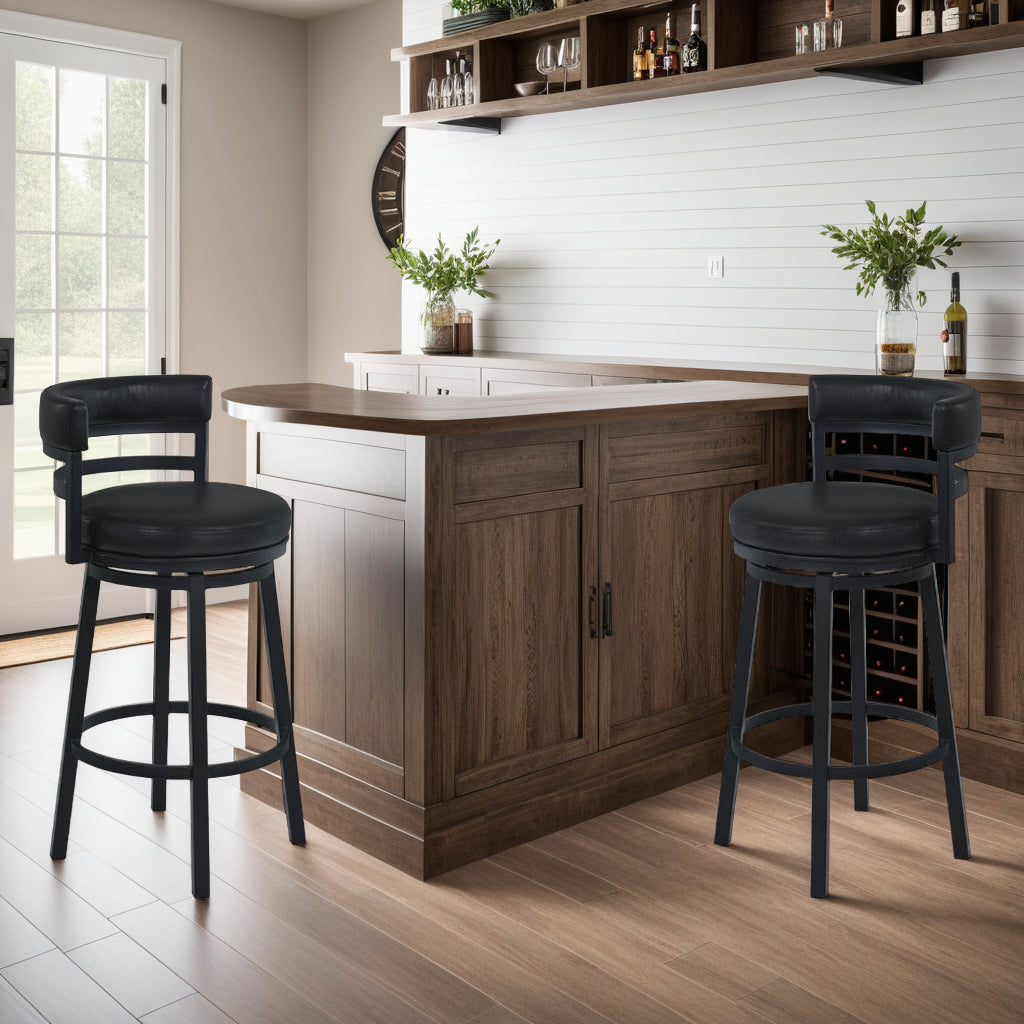 20"W x 21"D x 39"H / Ford Black/Black