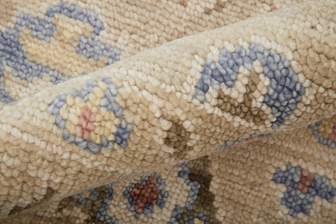 Round/8' x 8' /Light Green