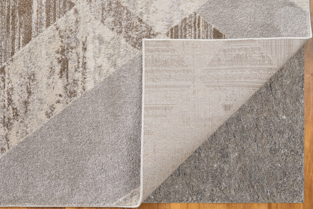 Runner/2'10" x 7'10"/Beige/Brown