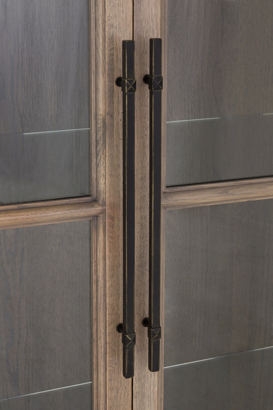 American Home Furniture Fairfield Chair Everett Curio Cabinet