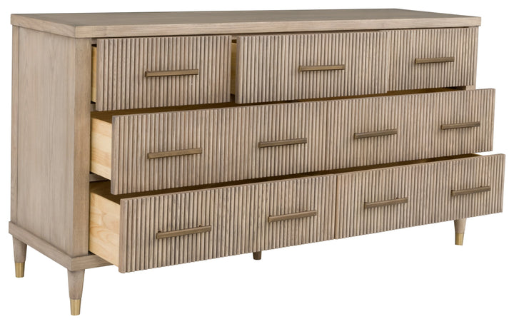 American Home Furniture Fairfield Chair Everett Seven Drawer Dresser