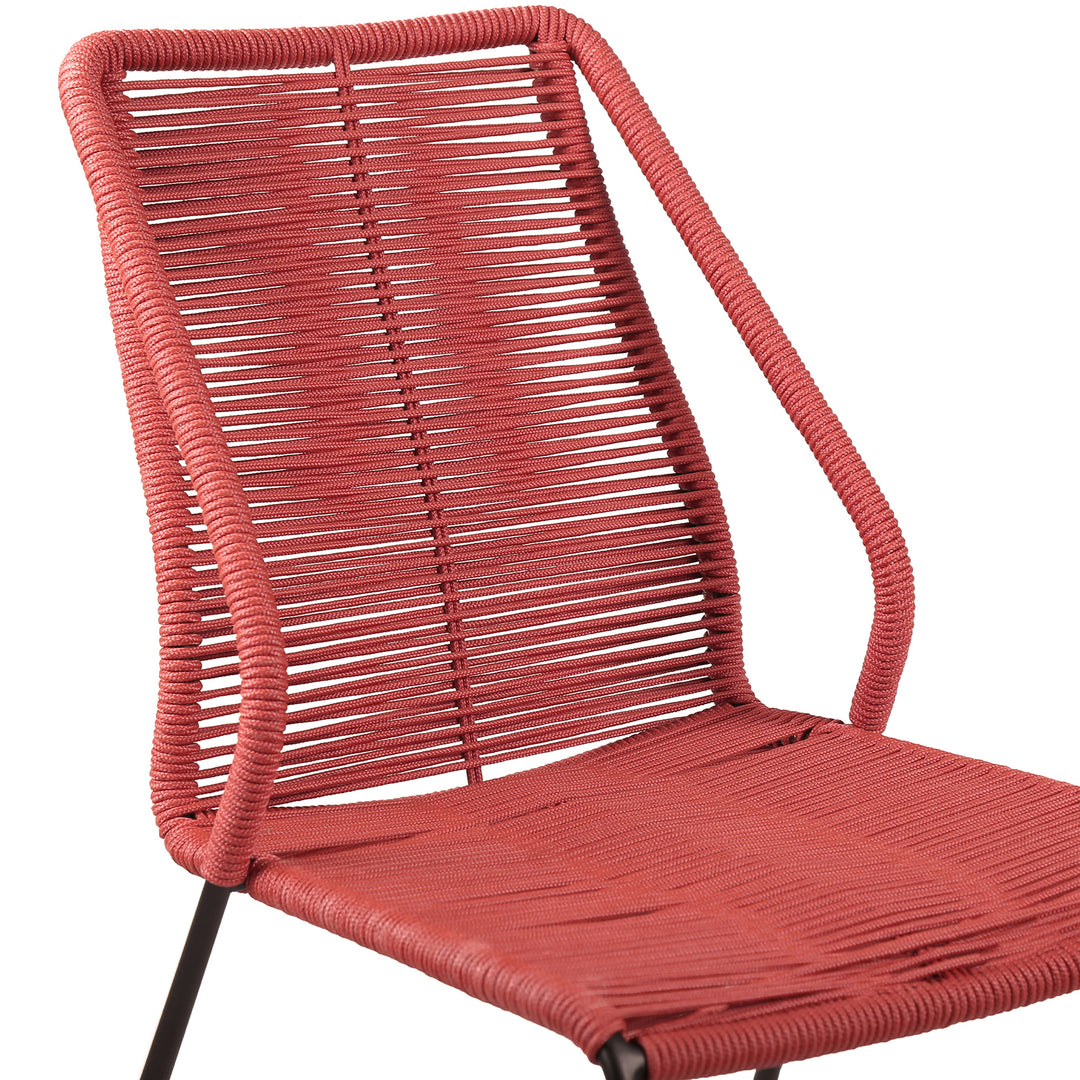 47"W x 47"D x 30"H / Red/Dark